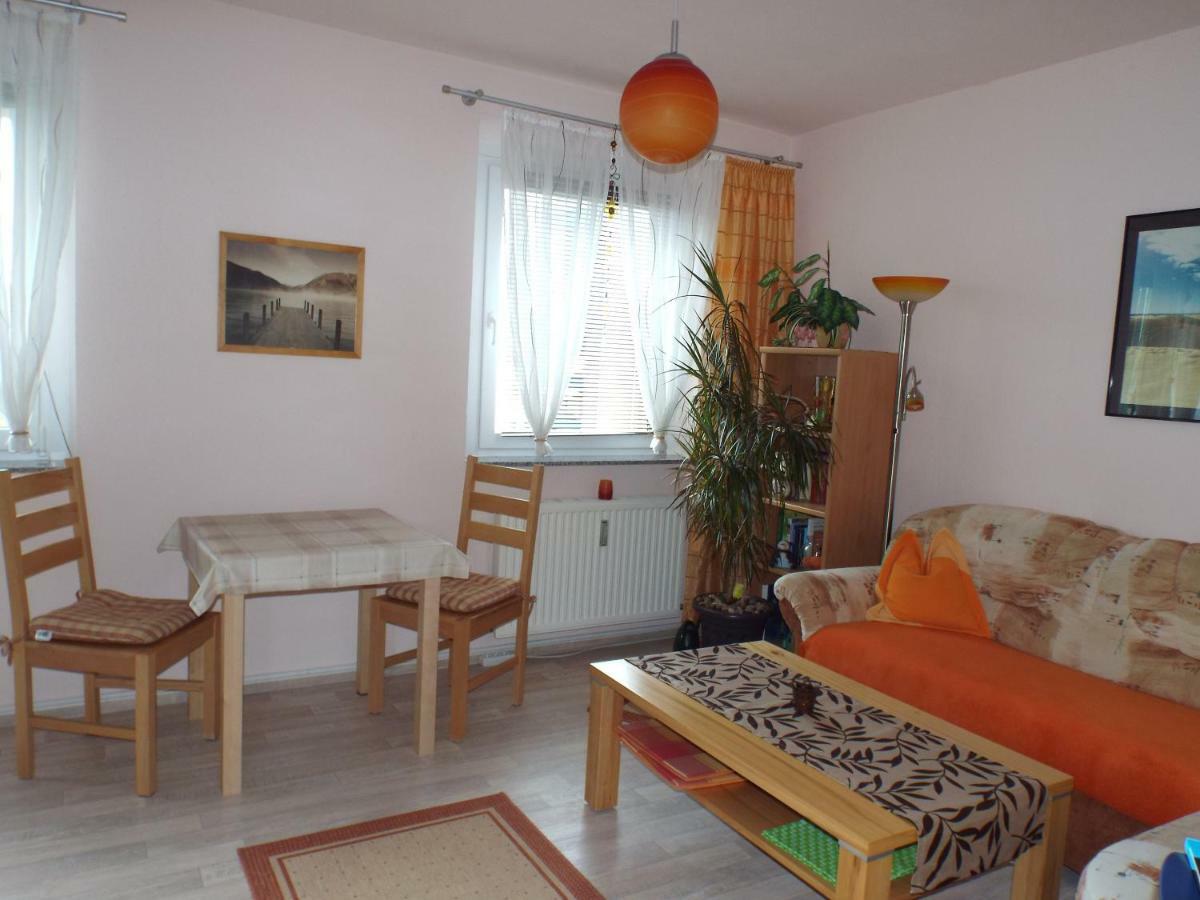 2-Zimmer-Ferienwohnung "Garten Der Welt" Berlin Zewnętrze zdjęcie